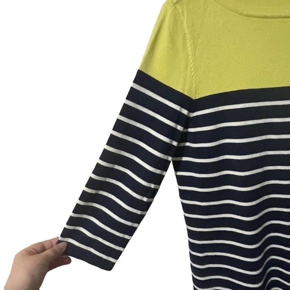 J McLaughlin Striped Boat Neck Top w/Button Detail - Picture 2 of 6